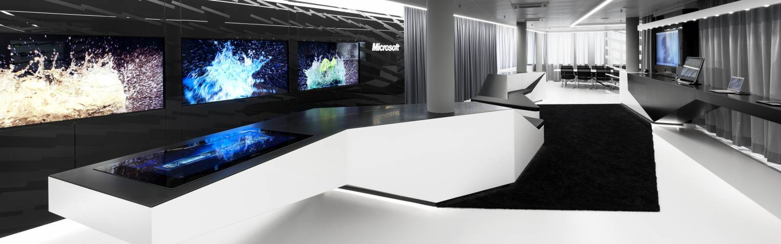 Quầy lễ tân bằng đá nhân tạo Solid Surface