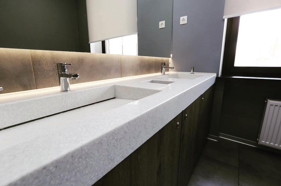 Morestone – Đơn vị thi công đá nhân tạo uy tín tại Hà Nội
